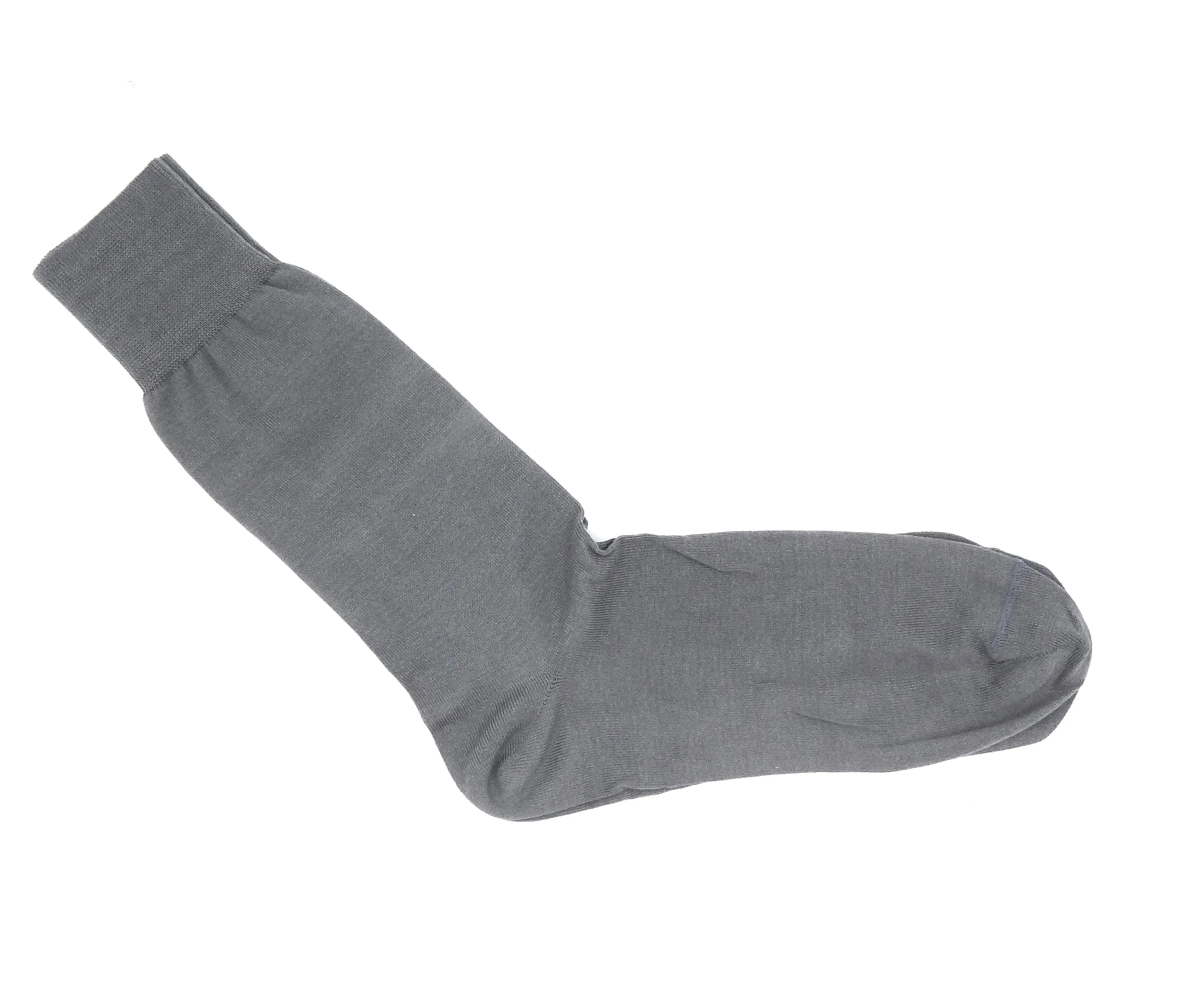 Middengrijze katoenen sokken